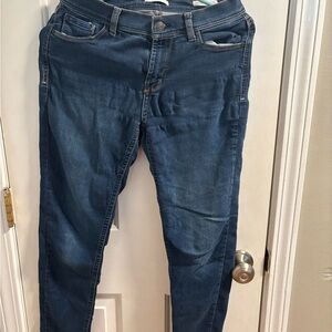 Kenzie Dark Blue Women's Skinny Jeans size 4